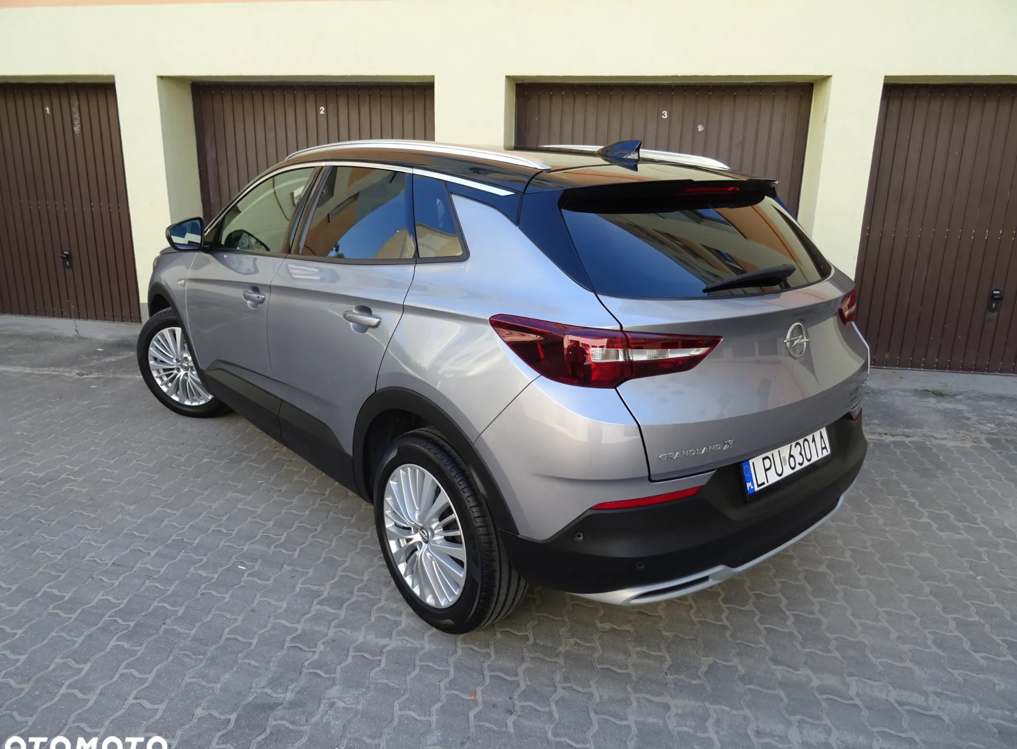 Opel Grandland X cena 72900 przebieg: 116000, rok produkcji 2019 z Puławy małe 326